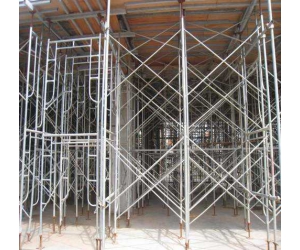 giàn giáo tiệp xây dựng