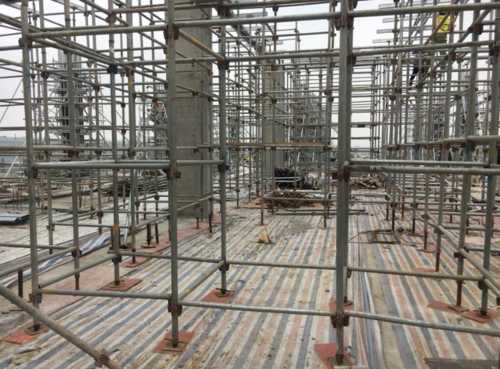 lắp đặt giàn giáo xây dựng