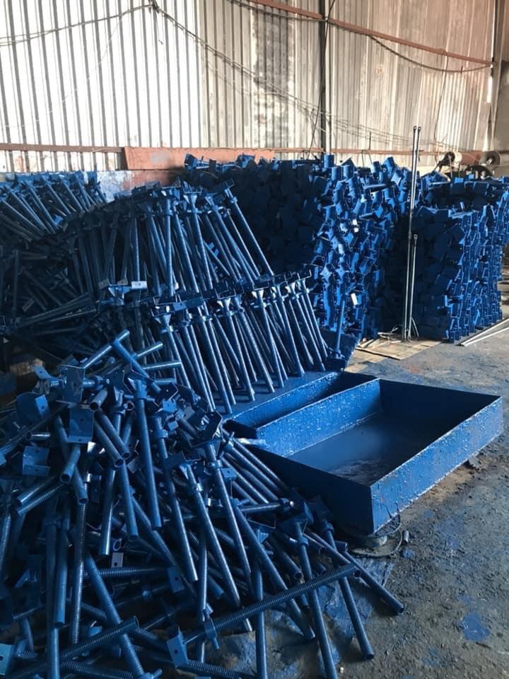 kích tăng U giàn giáo