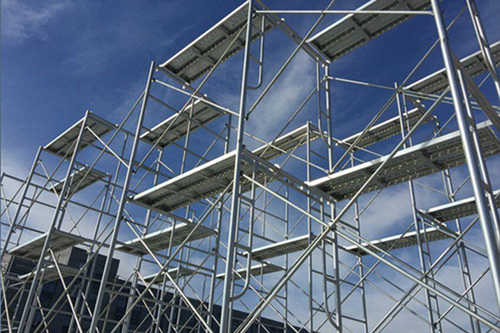 lắp dựng giàn giáo chống sàn